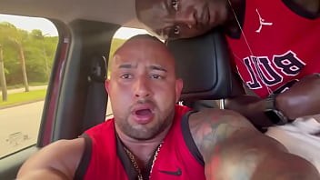 FODI NA PRAIA COM UM CASAL DE GRINGOS PARRUDOS