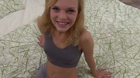 93 - 1 Babe fucks for creampie