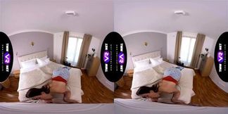 TmwVRnet Little Eliss Pleasant way to start a vacation