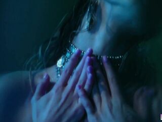 LUCIDFLIX Luminati with Molly Little