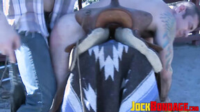 ”Nick Moretti struggles as massive meat & tugs an unknown Master grabs them”