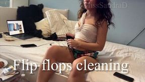 Flip flops cleaning