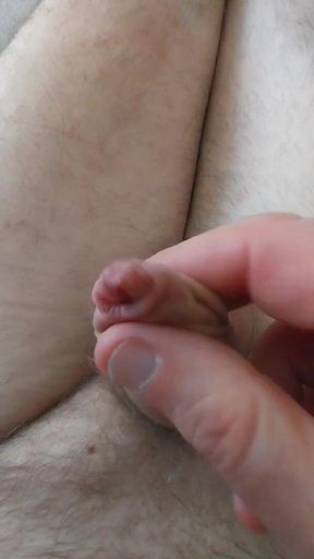 Gorgeous Floppy-clit Sissygasm