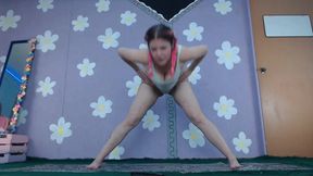 Yoga Workout Beginner Livestream Flashing