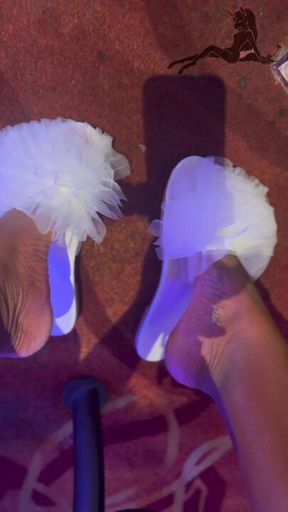 Foot Fetish: Ruffles and Lace🎀 with Megami Unicorn!