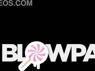 Curvy Teen Summer Renee Pleads for Giant Cock Towel Drop