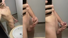 i m taking a shower