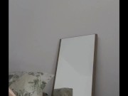 Quick cumshot with moaning in portrait