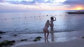 Kinky Caribbean Fun Time.
