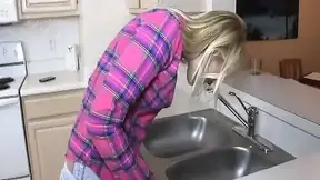 Anessa Cage Jerks Him off Topless for Fixing Her Pipes