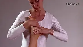 Jankovska Gets Her Feet And Ass Massaged