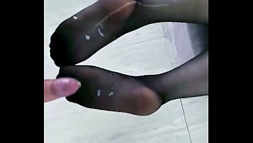 Compilation d'_une milf qui adore recevoir du sperme partout