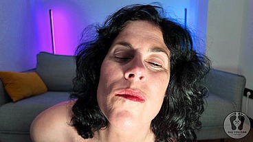 EMMA SMILE NOSTRILS NOSEJOB ARMPITSJOB OILED TITS FILM
