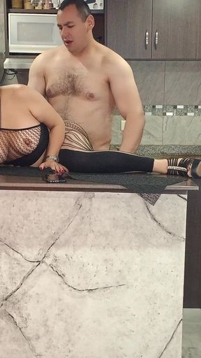 Cheating Latina MILF Gets Me Horny in the Morning and Ends up Drenched in Cum After a Creampie
