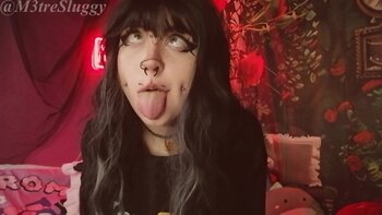 Sluggy Meets Deliosse in a Steamy Exclusive Duo