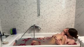 lesbian foam bath with nicole rea