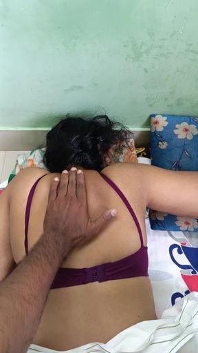 Married aunty showing her cute pussy in bed with her colleague