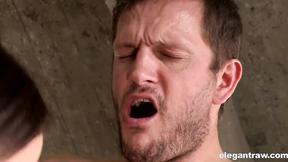 ”Aleska sucking masseur meat”