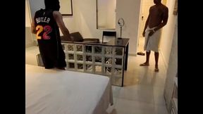 ladrao invadiu minha casa afim de minha rola. paty chegou junto tbm