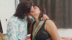 Pushpa bhabhi patni ke na hone par pati ne naukrani ko bula kar kiya sex cum in mouth