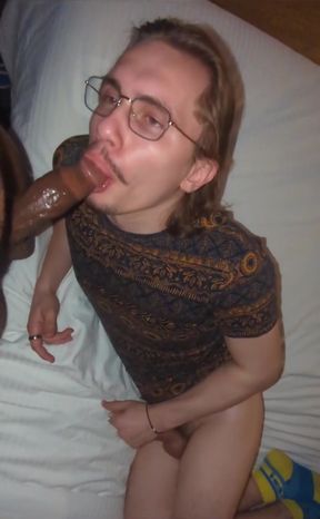 Bluu Balls: Darron Bluu Blowjob