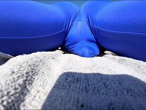 I cum without taking off my spandex after getting horny working out in leggings