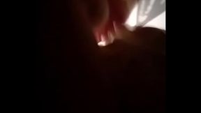 Nicole le gusta que la cojan y le gusta el dedo en el ano