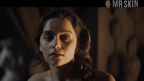 Alluring babe named Emilia Clarke is actually ready to flash her breasts