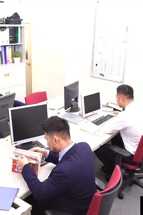 Horny Hiroya and Rio Barebacks Bao Tight Ass in POV Threesome