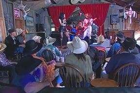 Drooling Deepthroat Slut Gets Pussy Fingered in Band Orgy