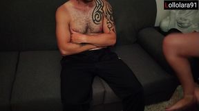 seduce il fratellastro che non resiste e sborra dentro