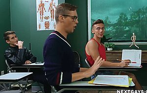 Dakota Payne teaches twinkology 101 to three slim studs