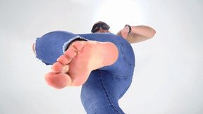 Lady Nora - Foot Sweat Loser!