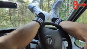 Scally Cumshot in Full View On Gay Cruising Spot