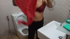 Sexy Miya Undress Pee and Bathing in Home Recorded by Hubby