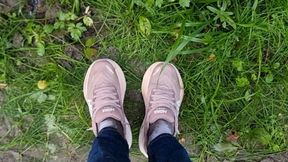 Hoka Bondi 8 muddy again