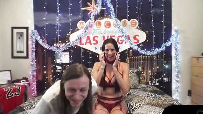 Lovely MILF Sofie Marie Enjoys Horny Dick During Live Cam Show