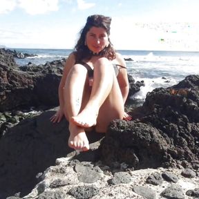 Foot Fatish on the Beach From Sexy Teen in Swimsuit