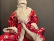 A Christmas story! Nightly presents from Santa Claus!