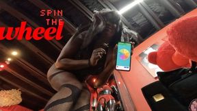 Giantess Crew – Mirandha – Spin The Wheel