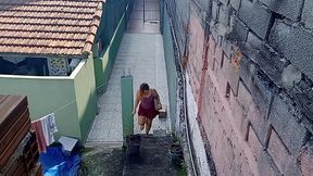 pedreiro folgado atrasa a obra e seduz a patroa