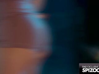 Yoga Honey Vanessa Sky Gets Her Hot Vagina Pounded