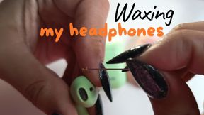 Waxing my headphones: a lot earwax