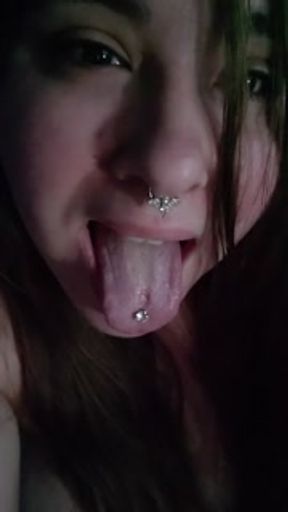 🦇 Open wide! 🦇