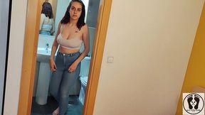 buttcrack in white gstring jeans fetish bouncing boobs
