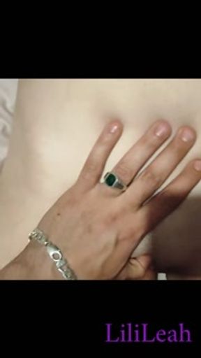 Quickie with neighboor while hubby is at work