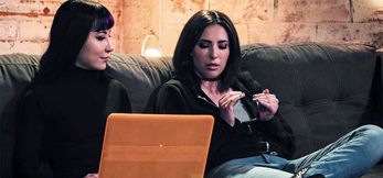 Criminal MILFs Anal Threesome Escape