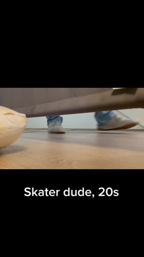 Skateboard dude, 20s