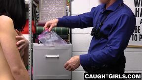 Security guard offers Aria Valencia a tough choice