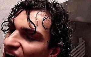 Tgirl Medelaine fuck her ass and make cum shower